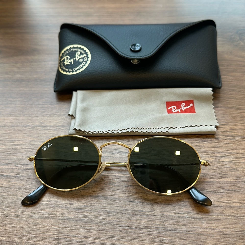 Brand New Oval Flat Ray-Ban in Gold and Green Sunglasses